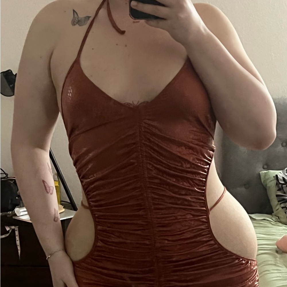 Brick red/ brown fashion nova dress.